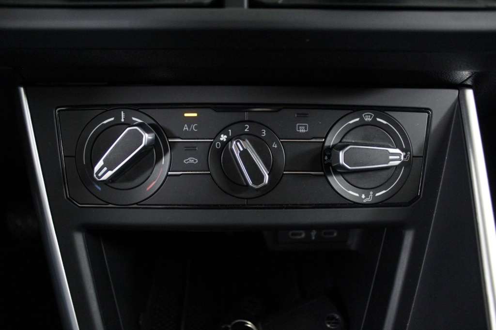 volkswagen-taigo-2025-gasolina-999cc