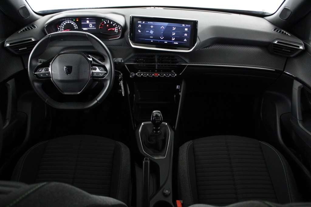 peugeot-2008-2024-gasolina-1199cc
