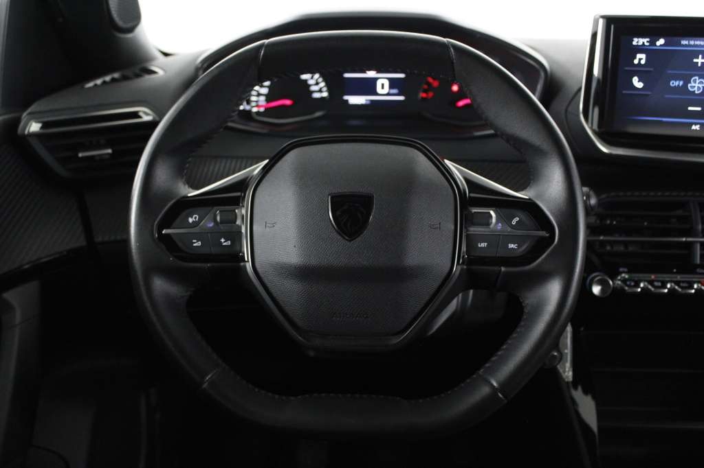 peugeot-2008-2024-gasolina-1199cc
