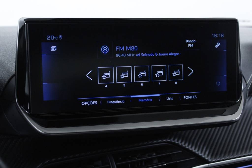peugeot-2008-2022-diesel-1499cc