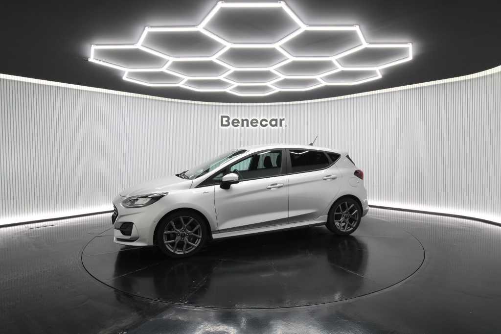 ford-fiesta-2023-hibrido-999cc
