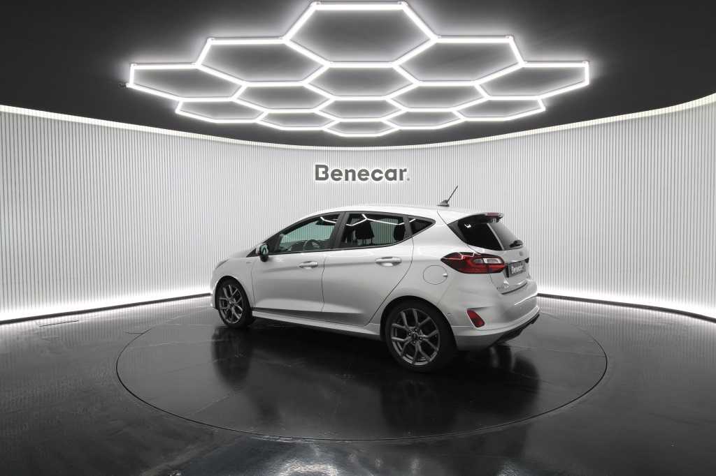 ford-fiesta-2023-hibrido-999cc