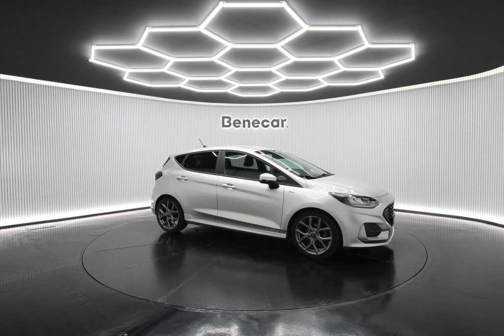 ford-fiesta-2023-hibrido-999cc