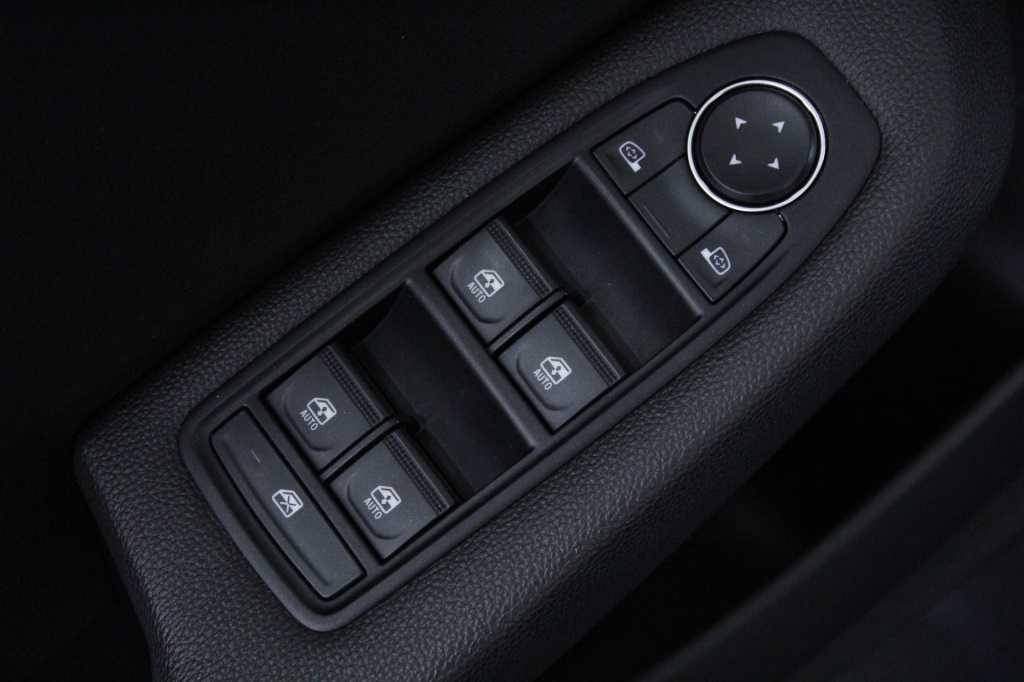 renault-clio-2023-gasolina-999cc