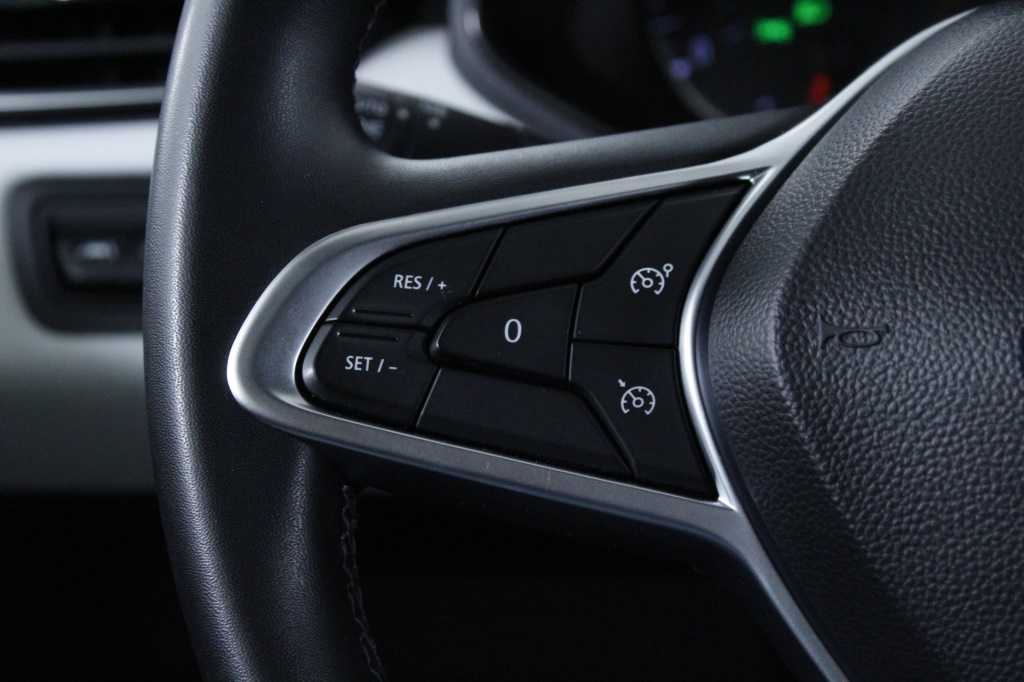 renault-clio-2023-gasolina-999cc