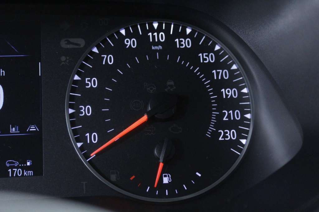 renault-clio-2023-gasolina-999cc