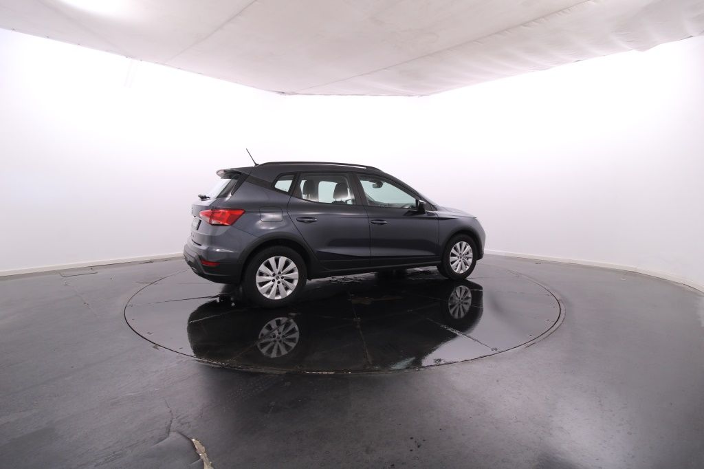 seat-arona-2024-gasolina-999cc