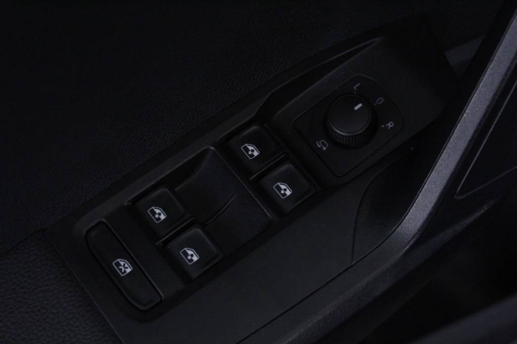 seat-arona-2024-gasolina-999cc