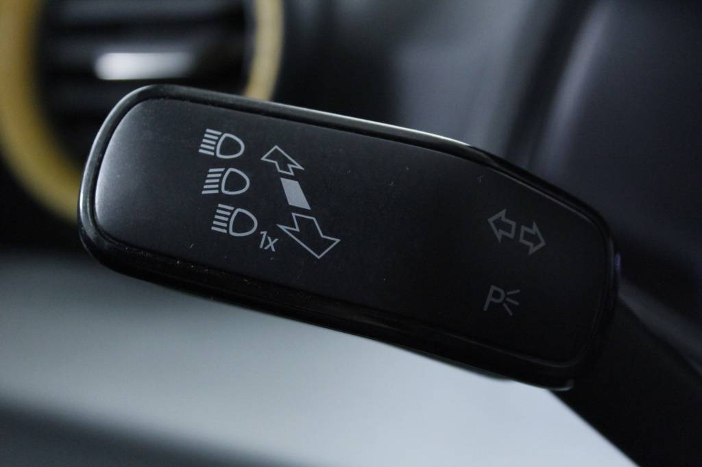 seat-arona-2024-gasolina-999cc