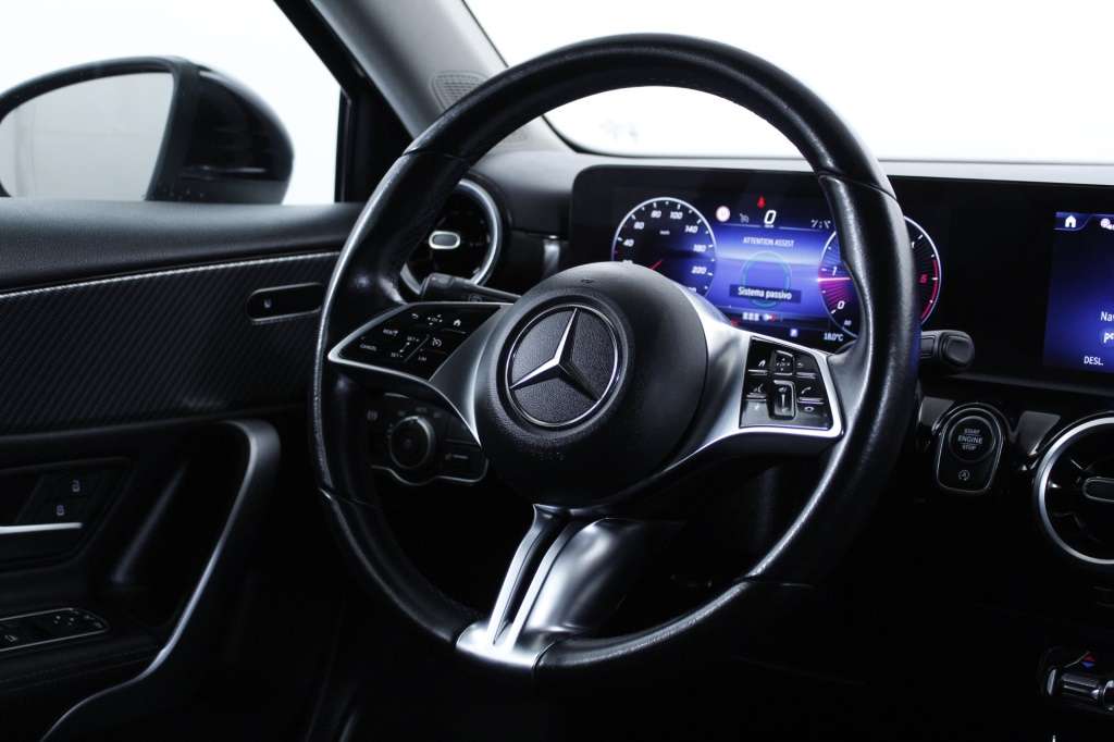 mercedes-benz-classe-a-2024-diesel-1950cc