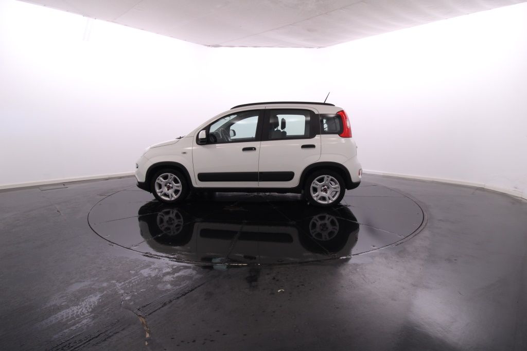 fiat-panda-2023-hibrido-999cc