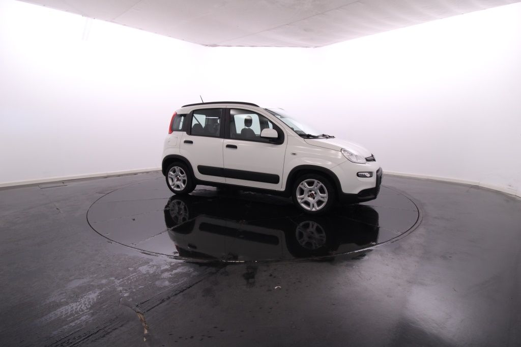 fiat-panda-2023-hibrido-999cc