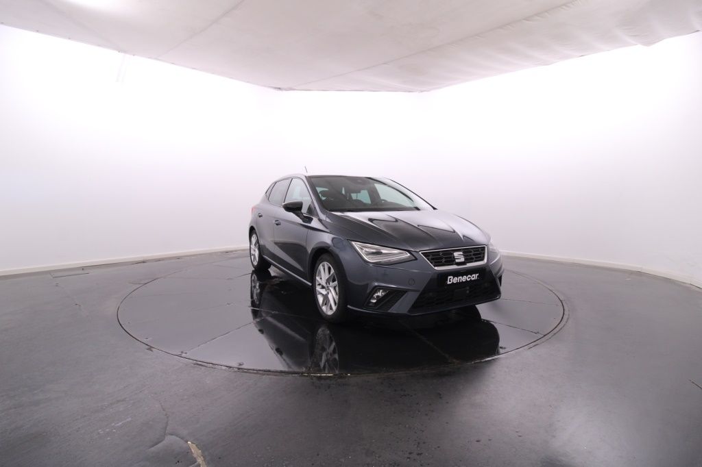 seat-ibiza-2024-gasolina-999cc