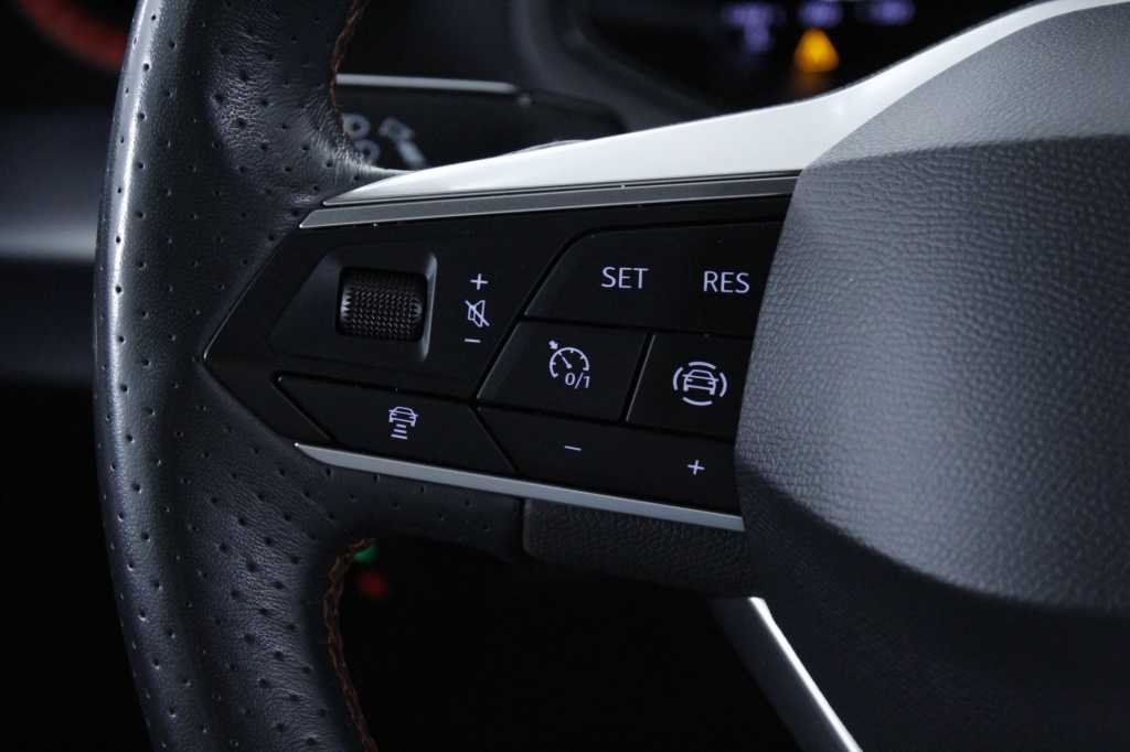 seat-ibiza-2024-gasolina-999cc