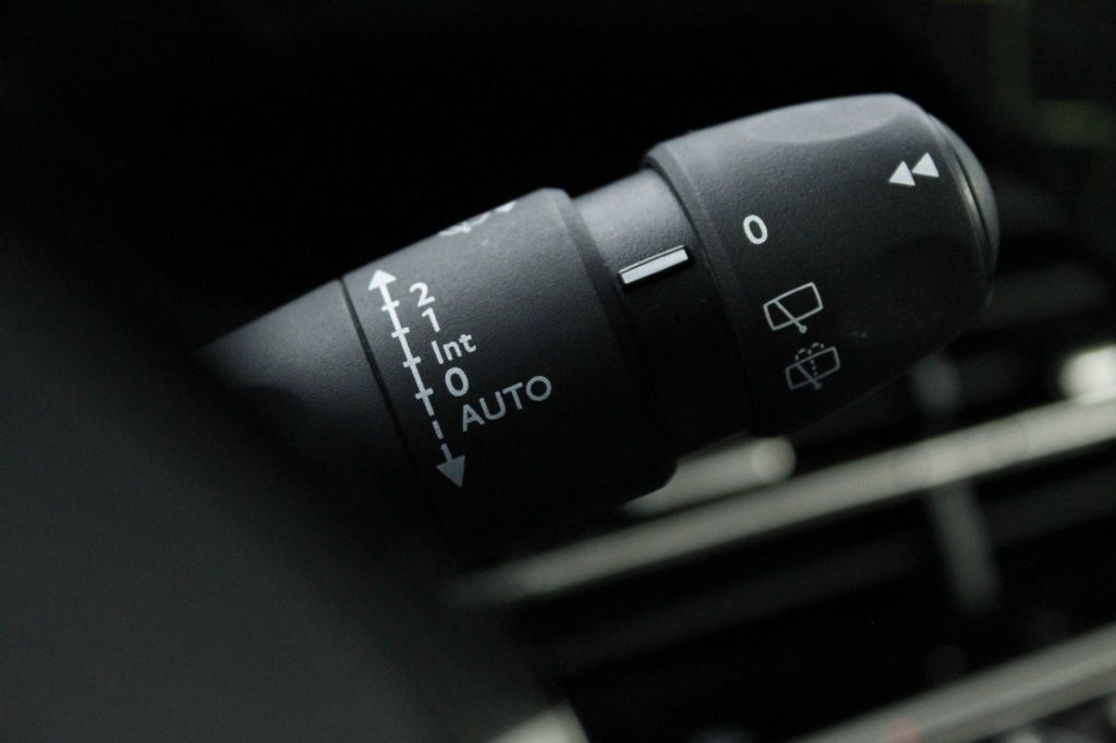 peugeot-2008-2025-eletrico-1cc
