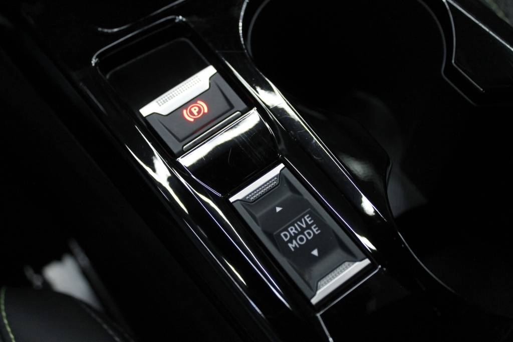 peugeot-2008-2025-eletrico-1cc