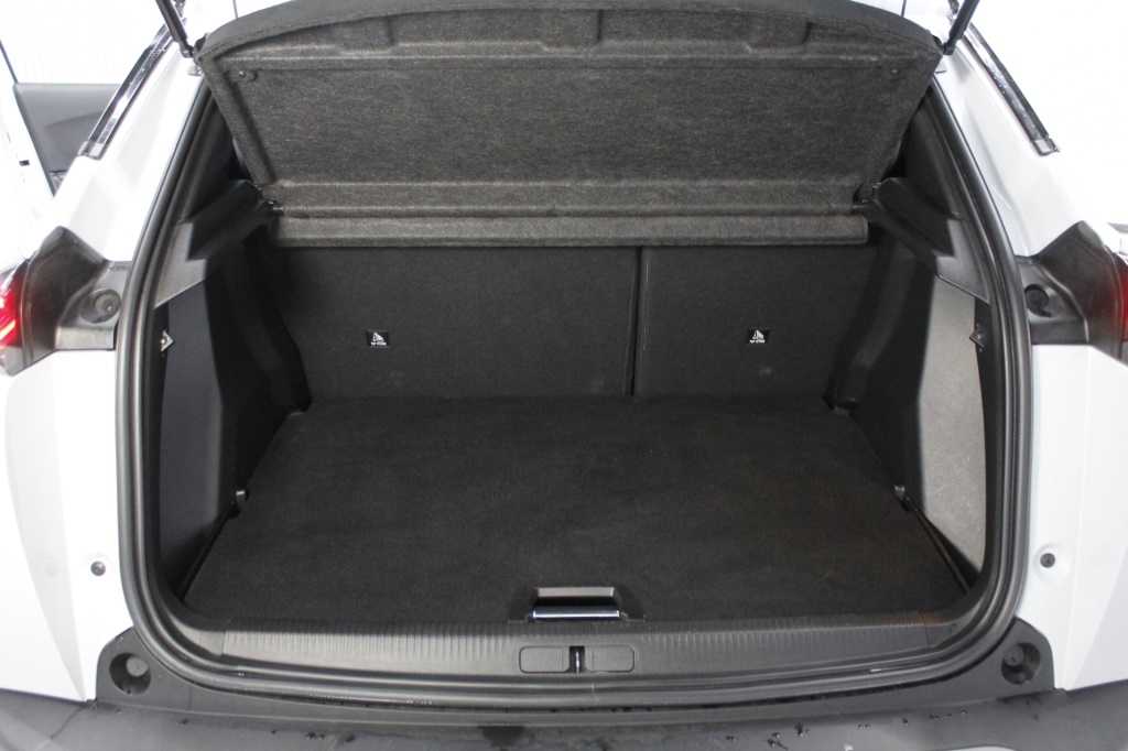 peugeot-2008-2025-eletrico-1cc