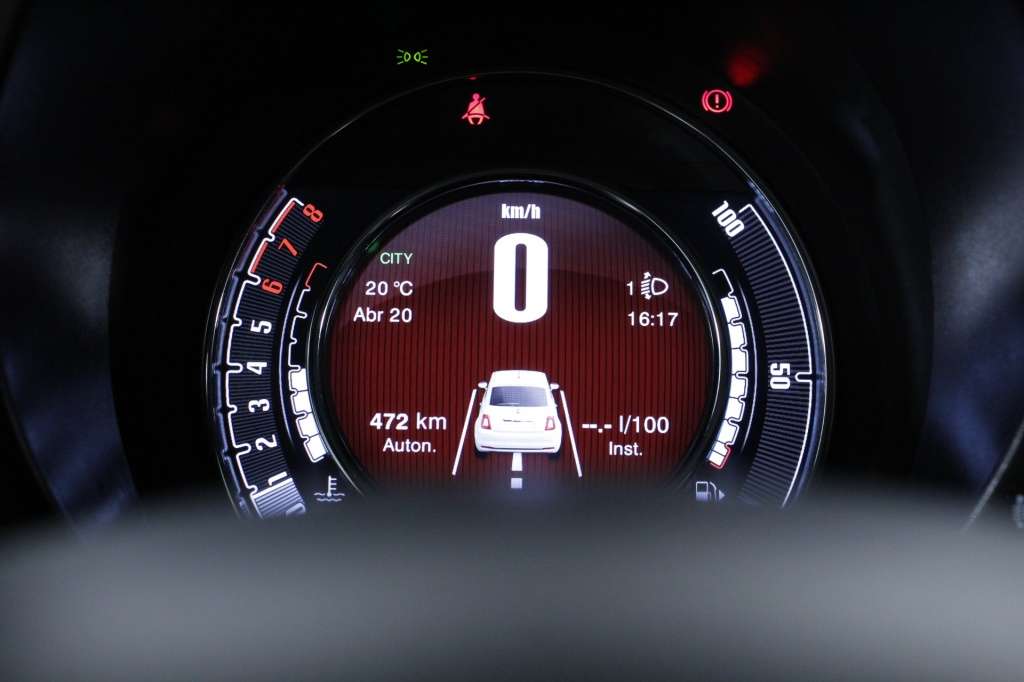 fiat-500-2024-hibrido-999cc