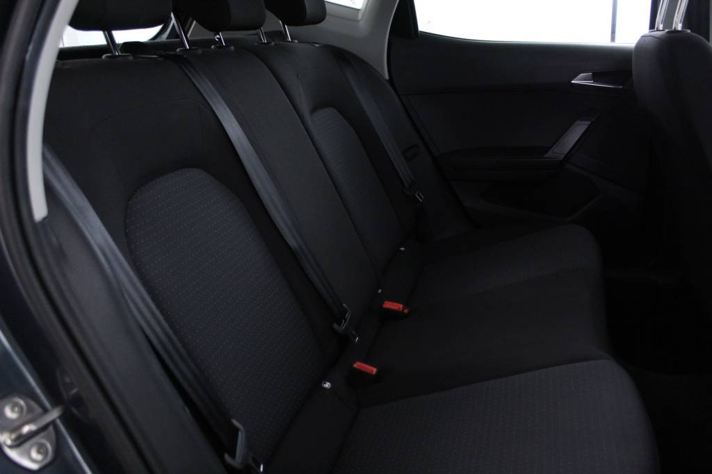 seat-arona-2024-gasolina-999cc