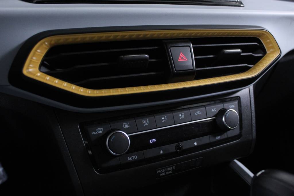 seat-arona-2024-gasolina-999cc