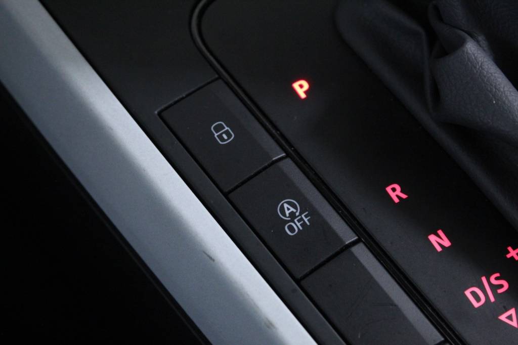 seat-arona-2024-gasolina-999cc