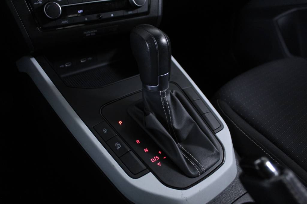 seat-arona-2024-gasolina-999cc