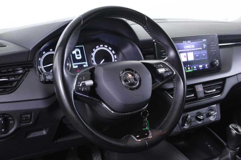 skoda-scala-2022-gasolina-999cc