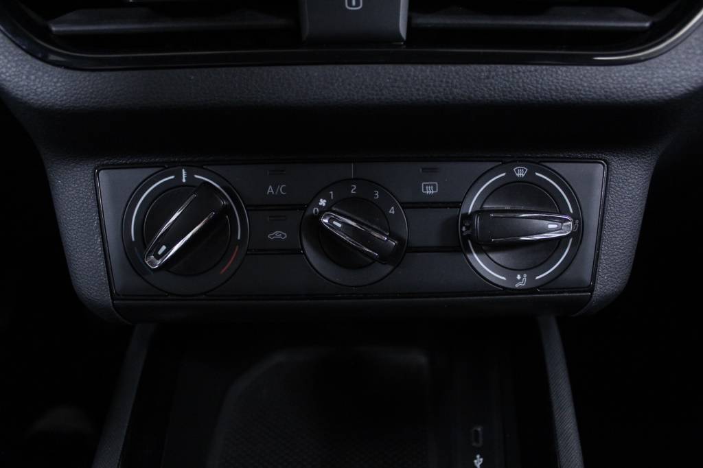 skoda-scala-2022-gasolina-999cc