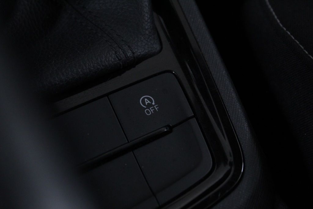 skoda-scala-2022-gasolina-999cc