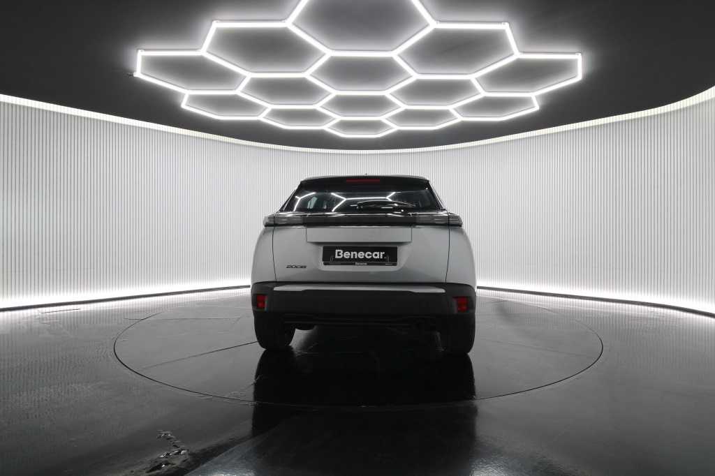 peugeot-2008-2024-gasolina-1199cc