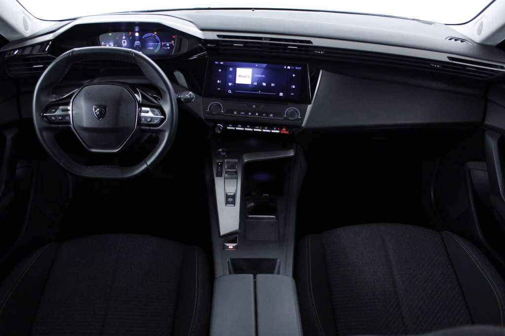 peugeot-308-2025-hibrido-1199cc