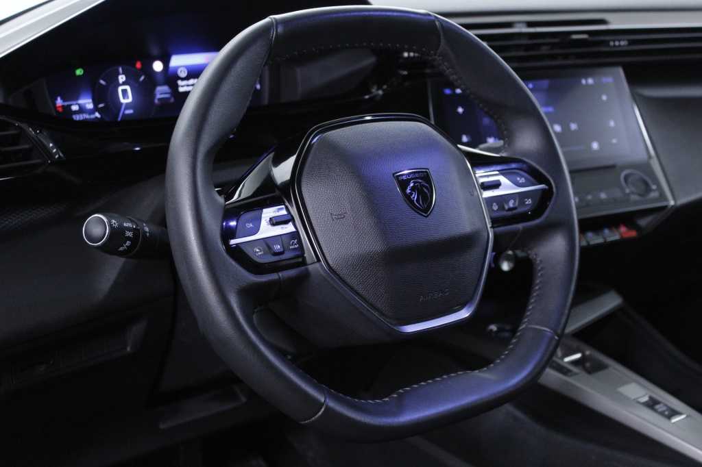 peugeot-308-2025-hibrido-1199cc