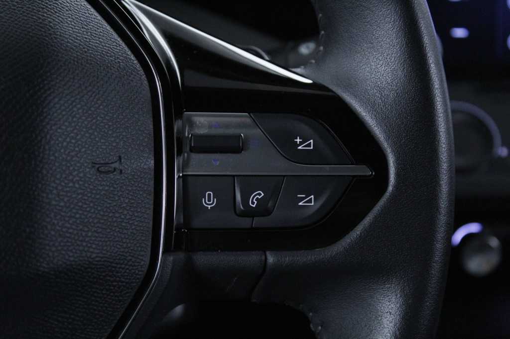 peugeot-308-2025-hibrido-1199cc