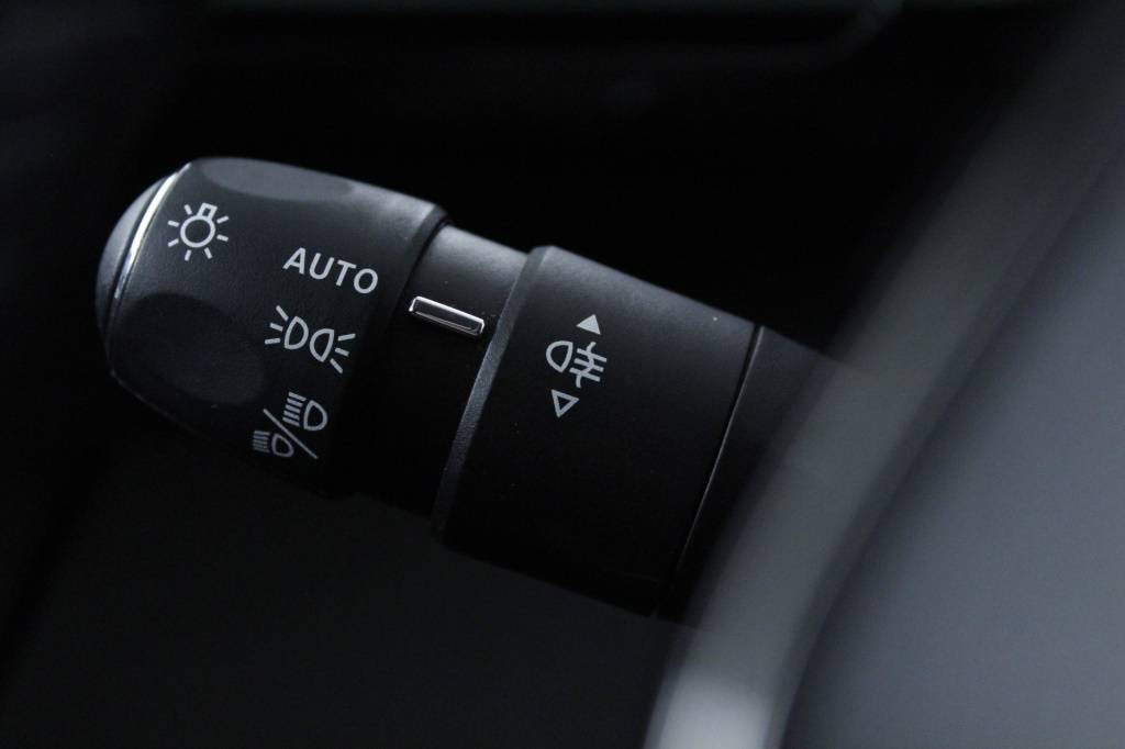peugeot-308-2025-hibrido-1199cc
