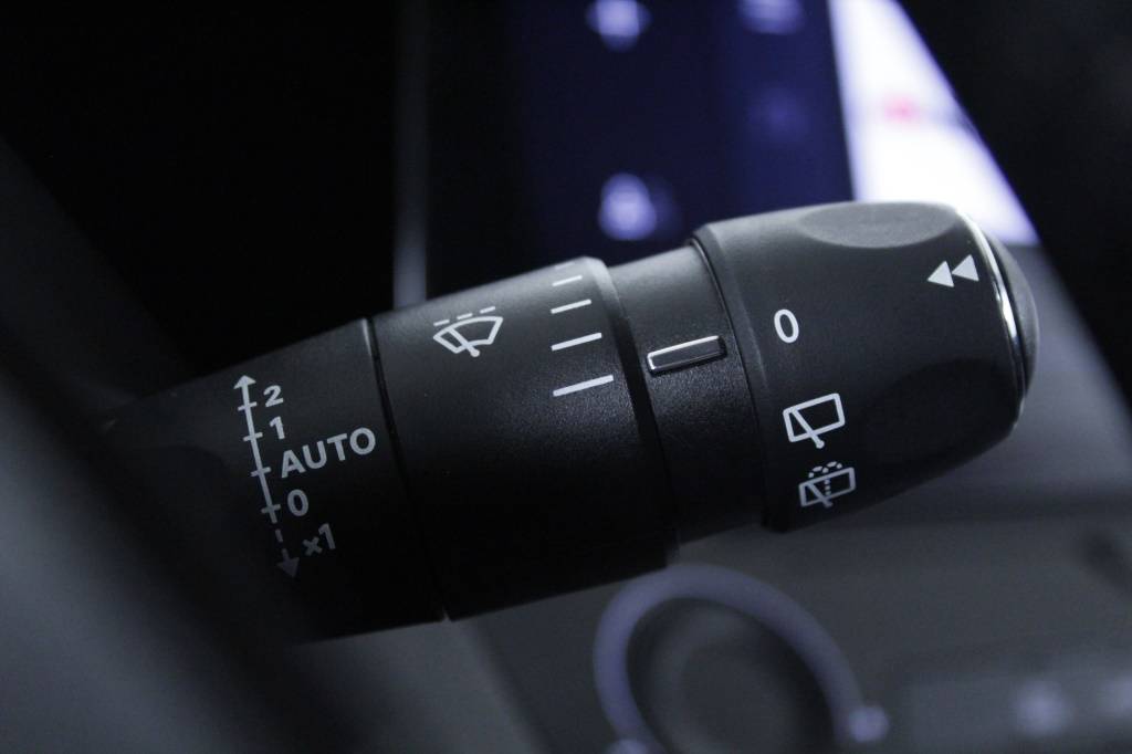 peugeot-308-2025-hibrido-1199cc