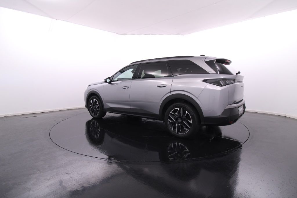 peugeot-5008-2025-hibrido-1199cc