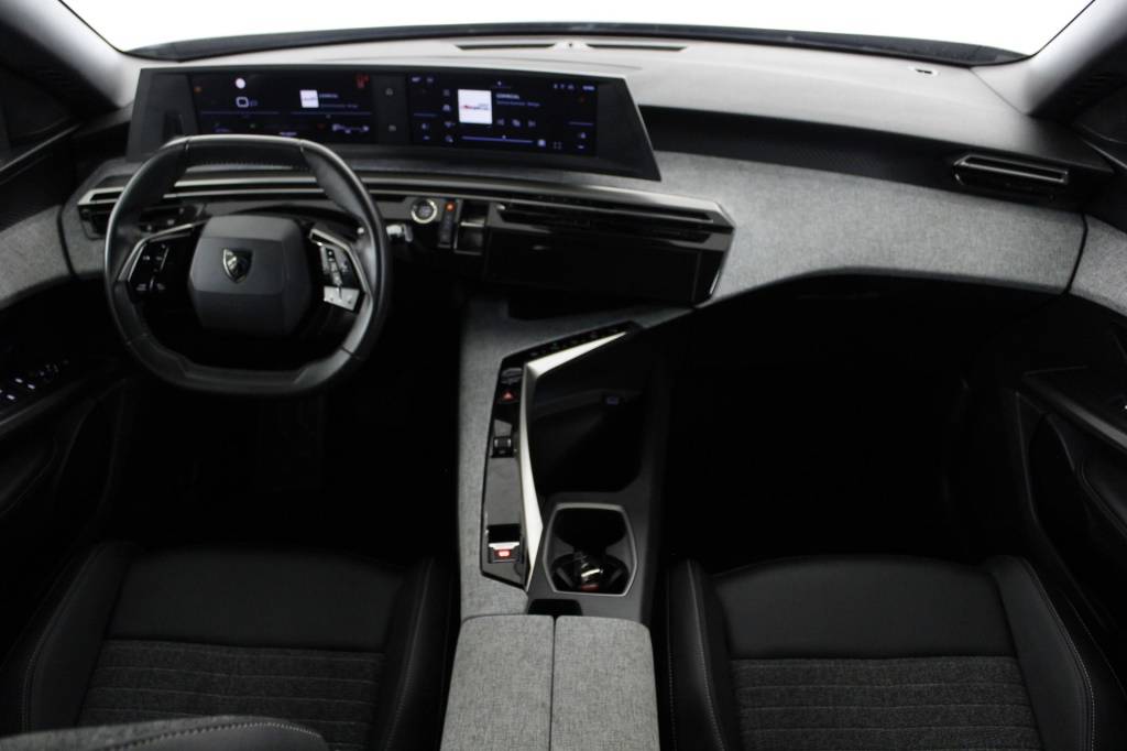 peugeot-5008-2025-hibrido-1199cc