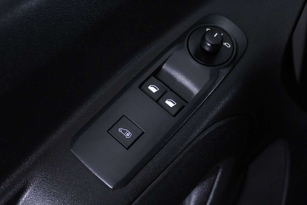 citroen-berlingo-2024-diesel-1499cc