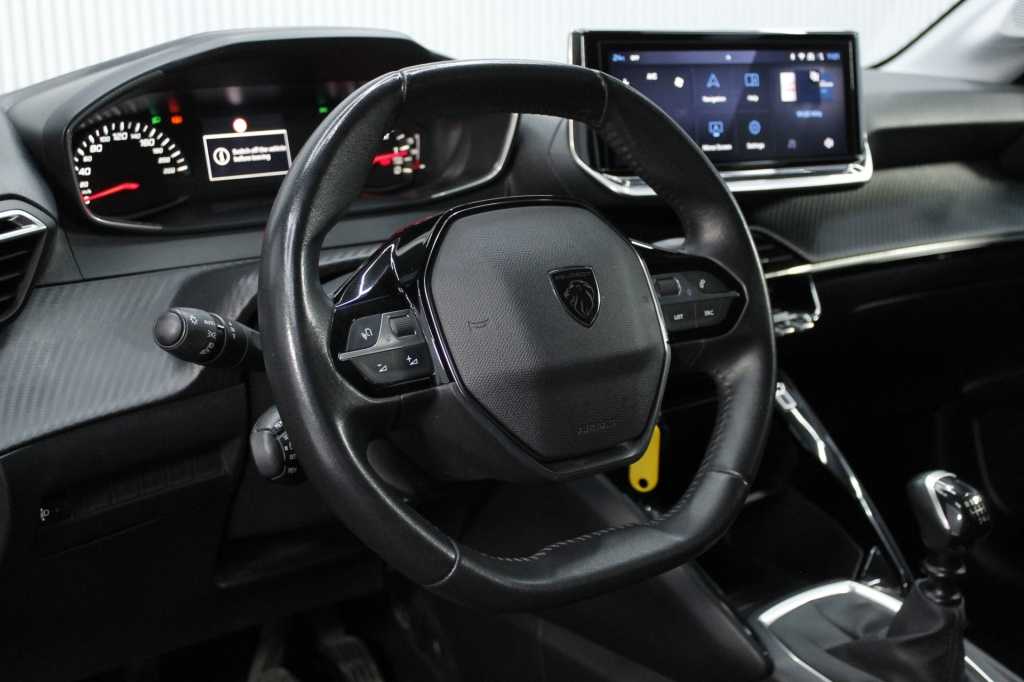 peugeot-208-2024-gasolina-1199cc