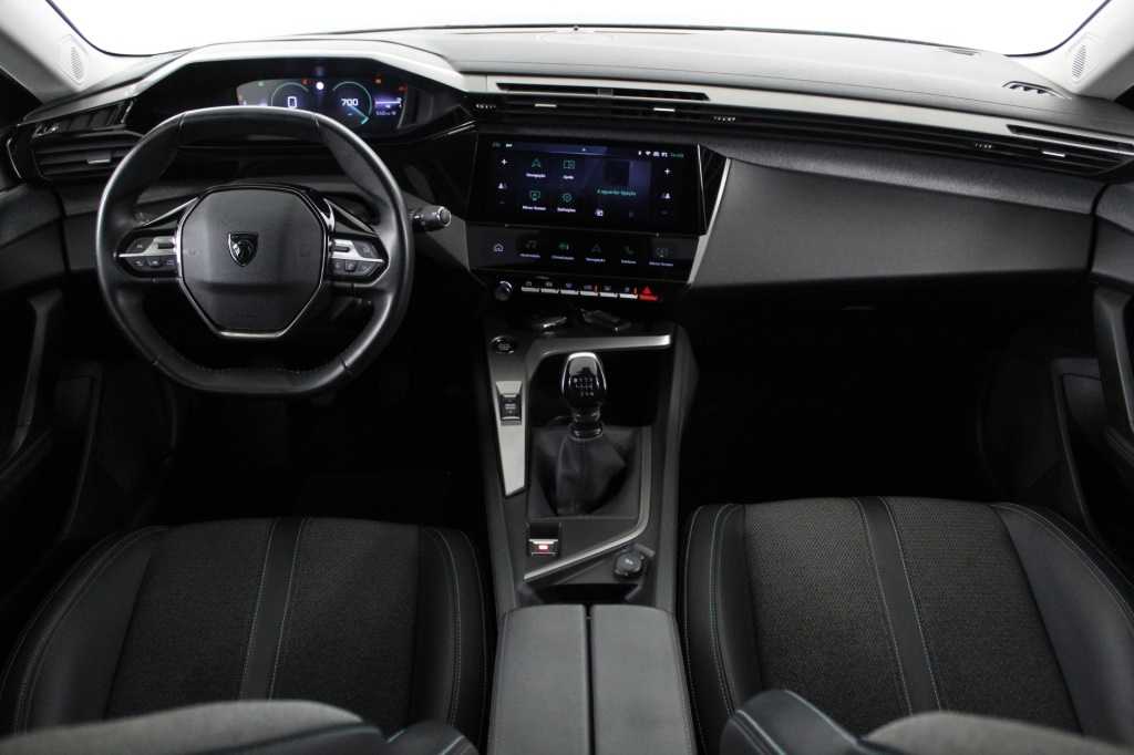 peugeot-308-2024-gasolina-1199cc
