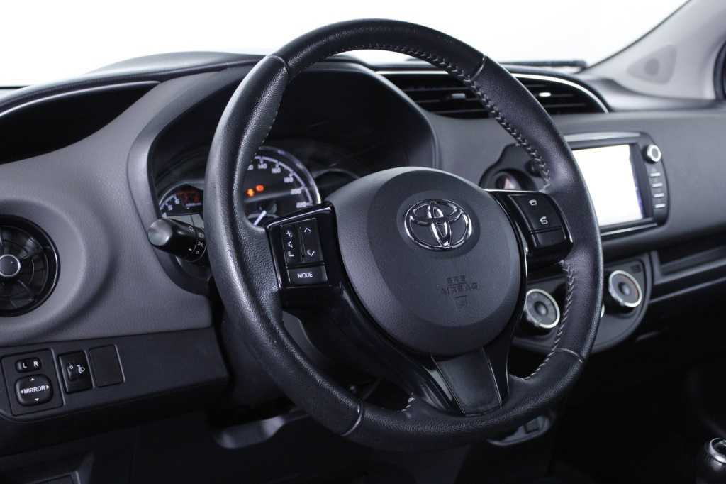 toyota-yaris-2020-gasolina-998cc