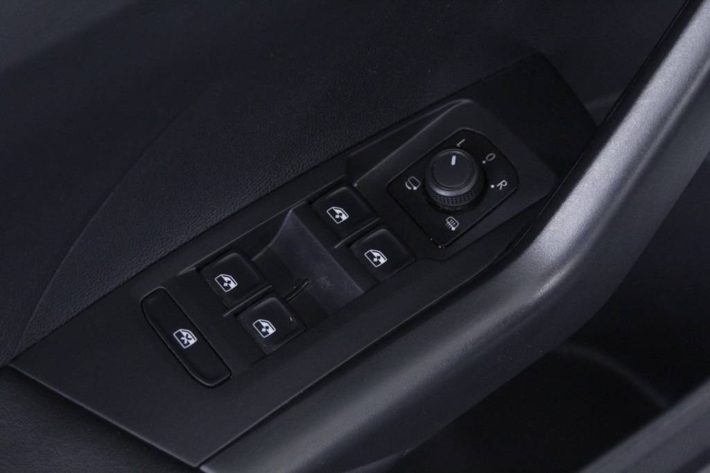 volkswagen-t-cross-2023-gasolina-999cc