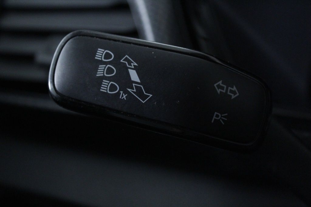 volkswagen-t-cross-2023-gasolina-999cc