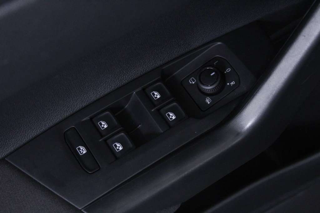 volkswagen-taigo-2025-gasolina-999cc