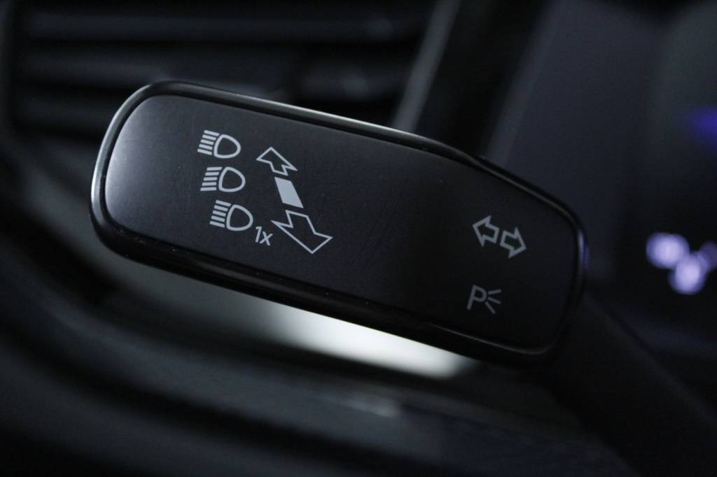volkswagen-taigo-2025-gasolina-999cc