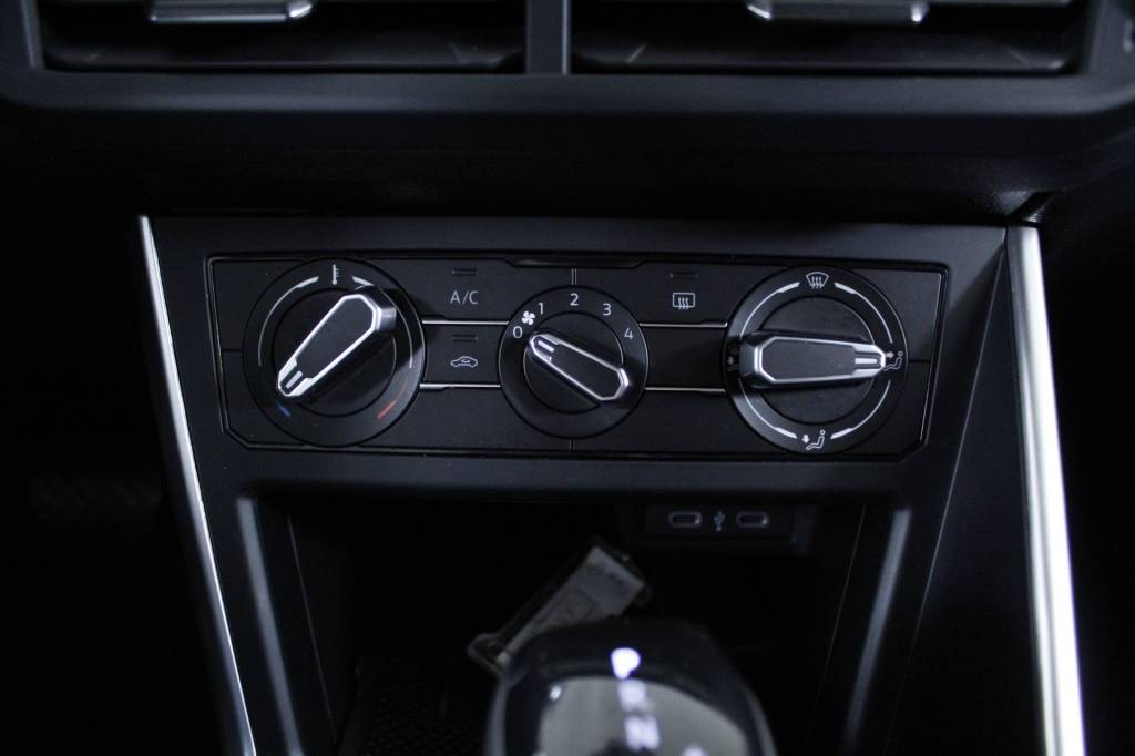 volkswagen-taigo-2025-gasolina-999cc