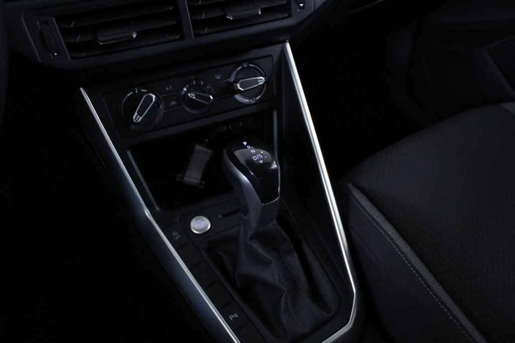 volkswagen-taigo-2025-gasolina-999cc