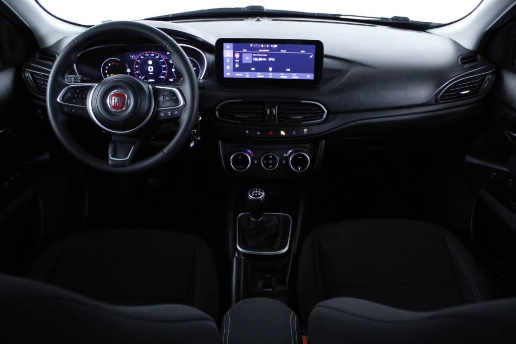 fiat-tipo-station-wagon-2023-gasolina-999cc