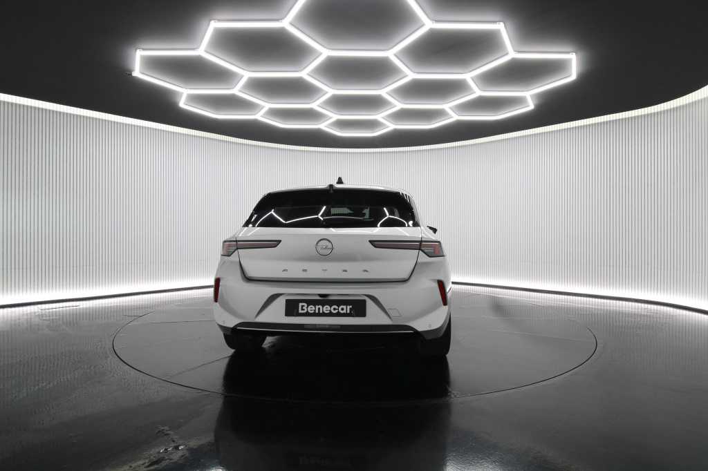 opel-astra-2023-gasolina-1199cc
