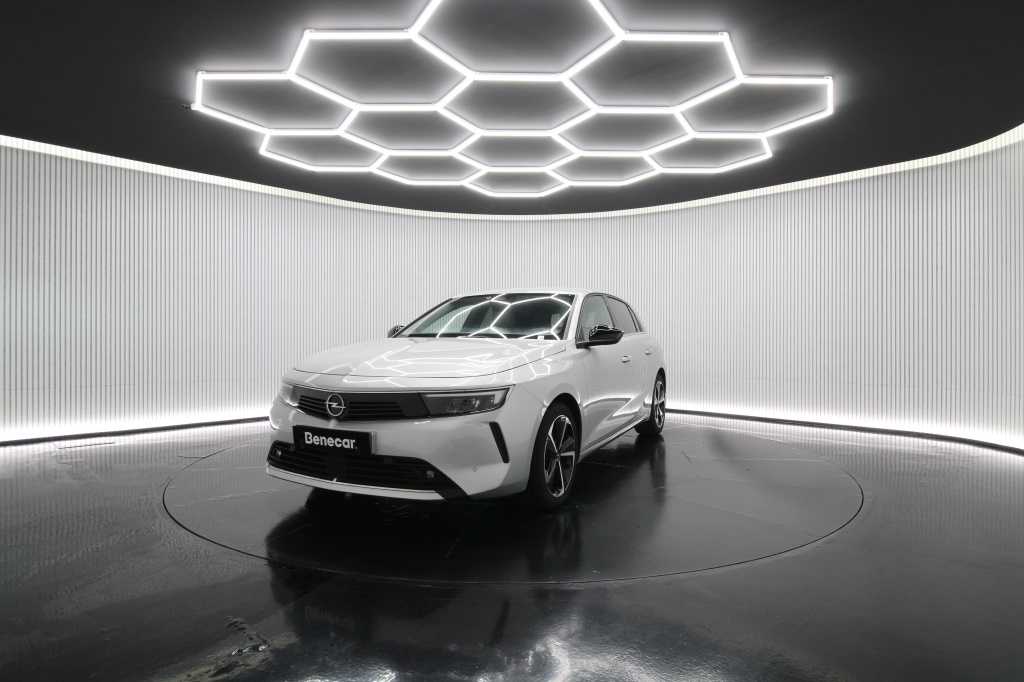 opel-astra-2023-gasolina-1199cc